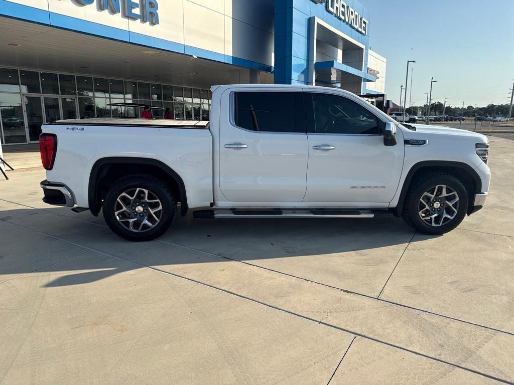 2022 GMC Sierra 1500 SLT