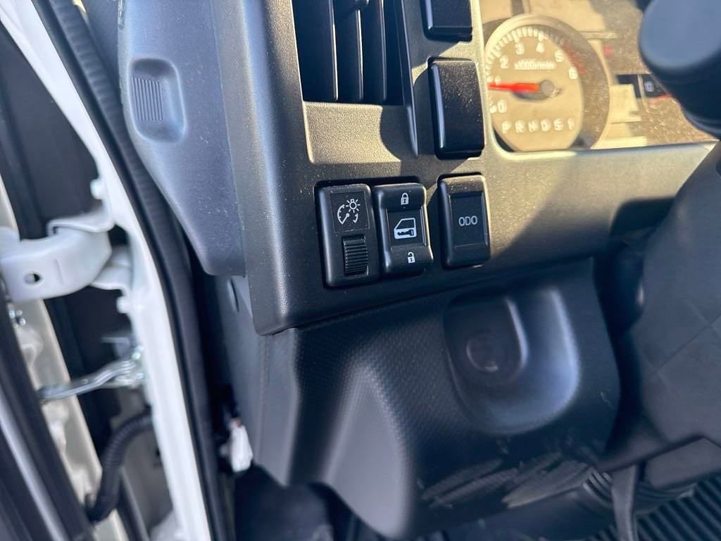 2025 Chevrolet Low Cab Forward 4500 1WT