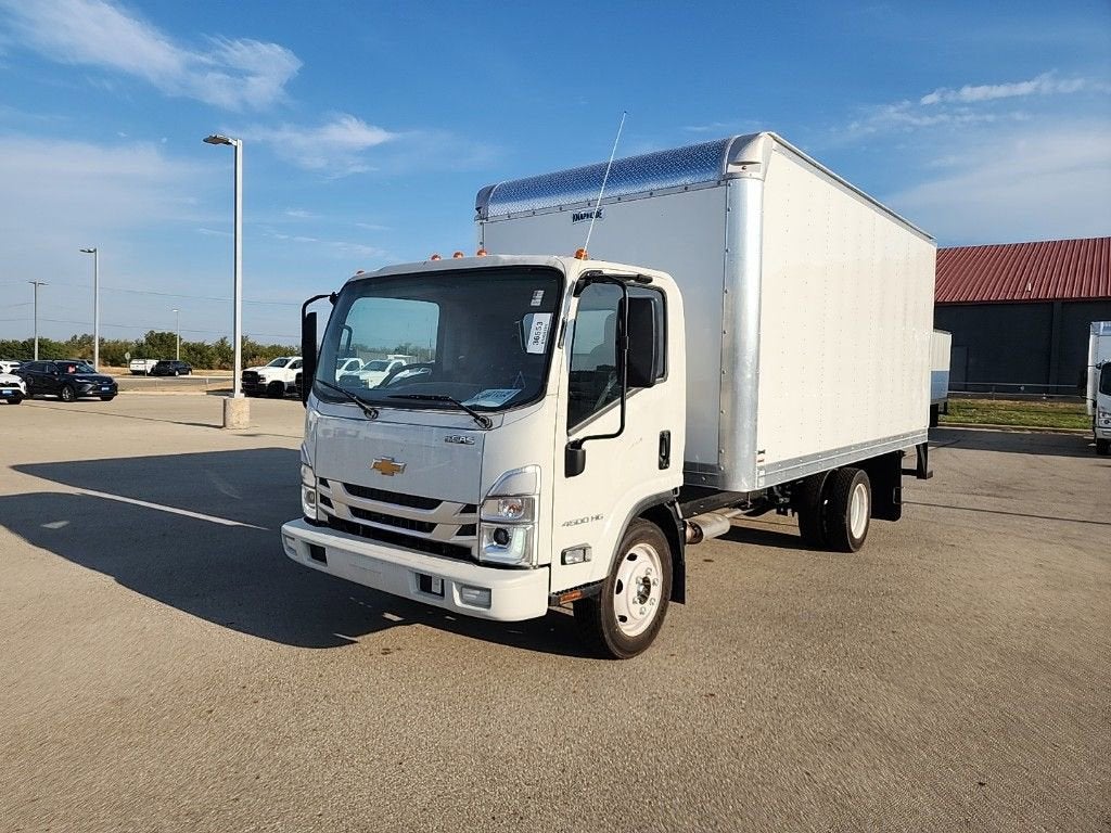 2024 Chevrolet Low Cab Forward 4500 1WT