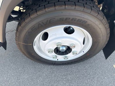 2025 Chevrolet Low Cab Forward 4500 1WT