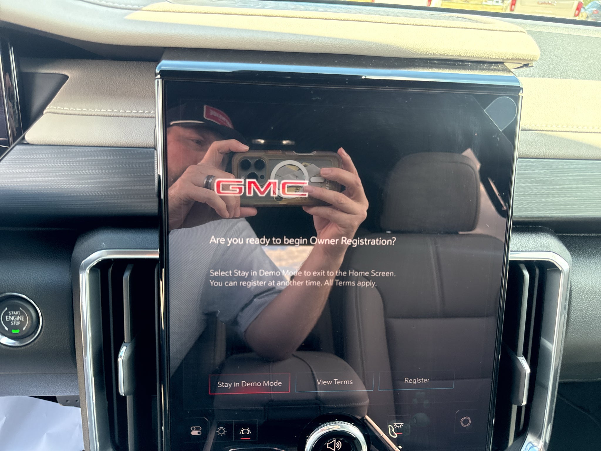 2027 GMC Acadia Elevation