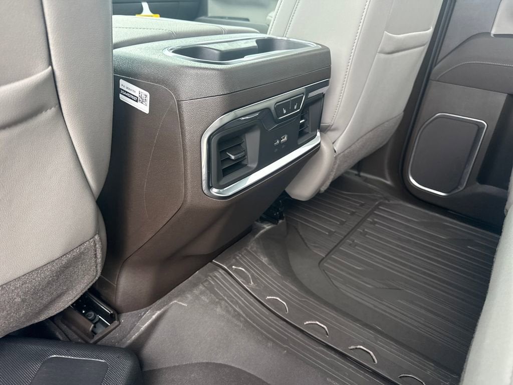 2026 GMC Sierra 3500 HD SLT DRW