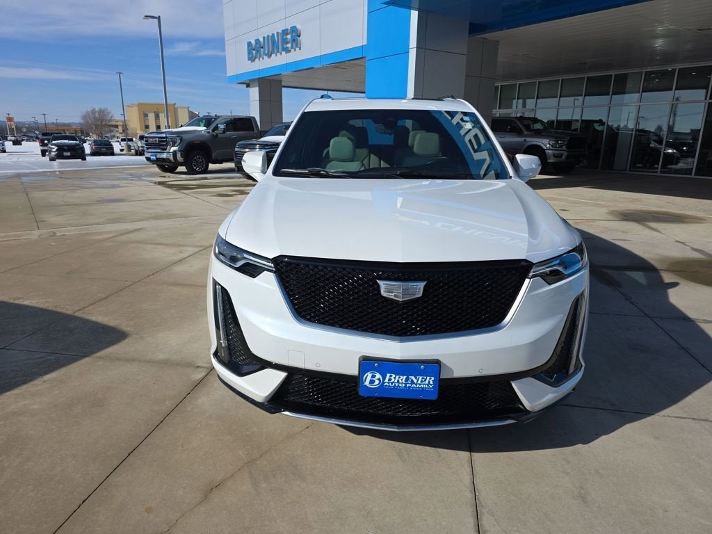 2024 Cadillac XT6 Sport