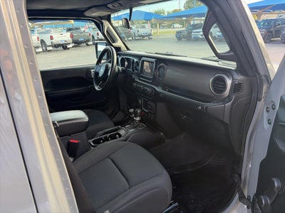 2021 Jeep Gladiator Willys Sport 4x4