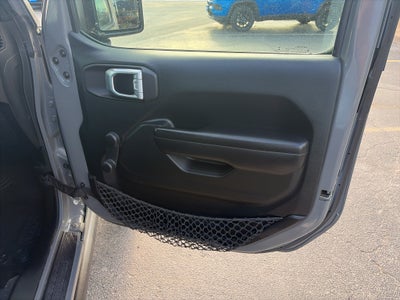 2021 Jeep Gladiator Willys Sport 4x4