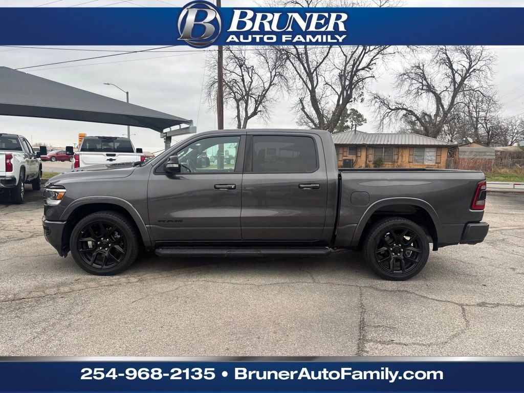 2022 RAM 1500 Laramie Crew Cab 4x2 5'7' Box