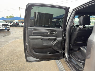 2022 RAM 1500 Limited Crew Cab 4x4 5'7' Box
