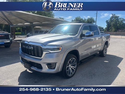 2025 RAM 1500 Tungsten Crew Cab 4x4 5'7' Box