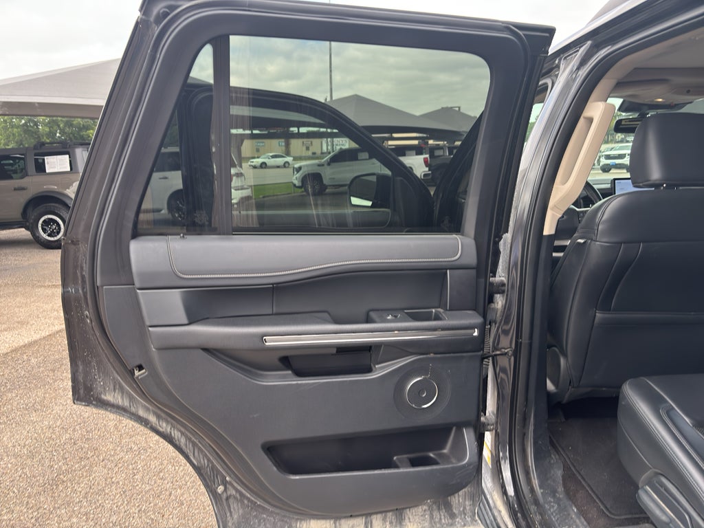 2022 Ford Expedition XLT