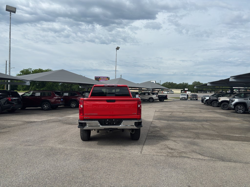 2024 Chevrolet Silverado 2500HD 4WD Crew Cab Standard Bed LTZ