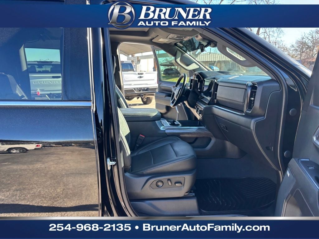 2024 Chevrolet Silverado 3500HD 4WD Crew Cab Long Bed LTZ