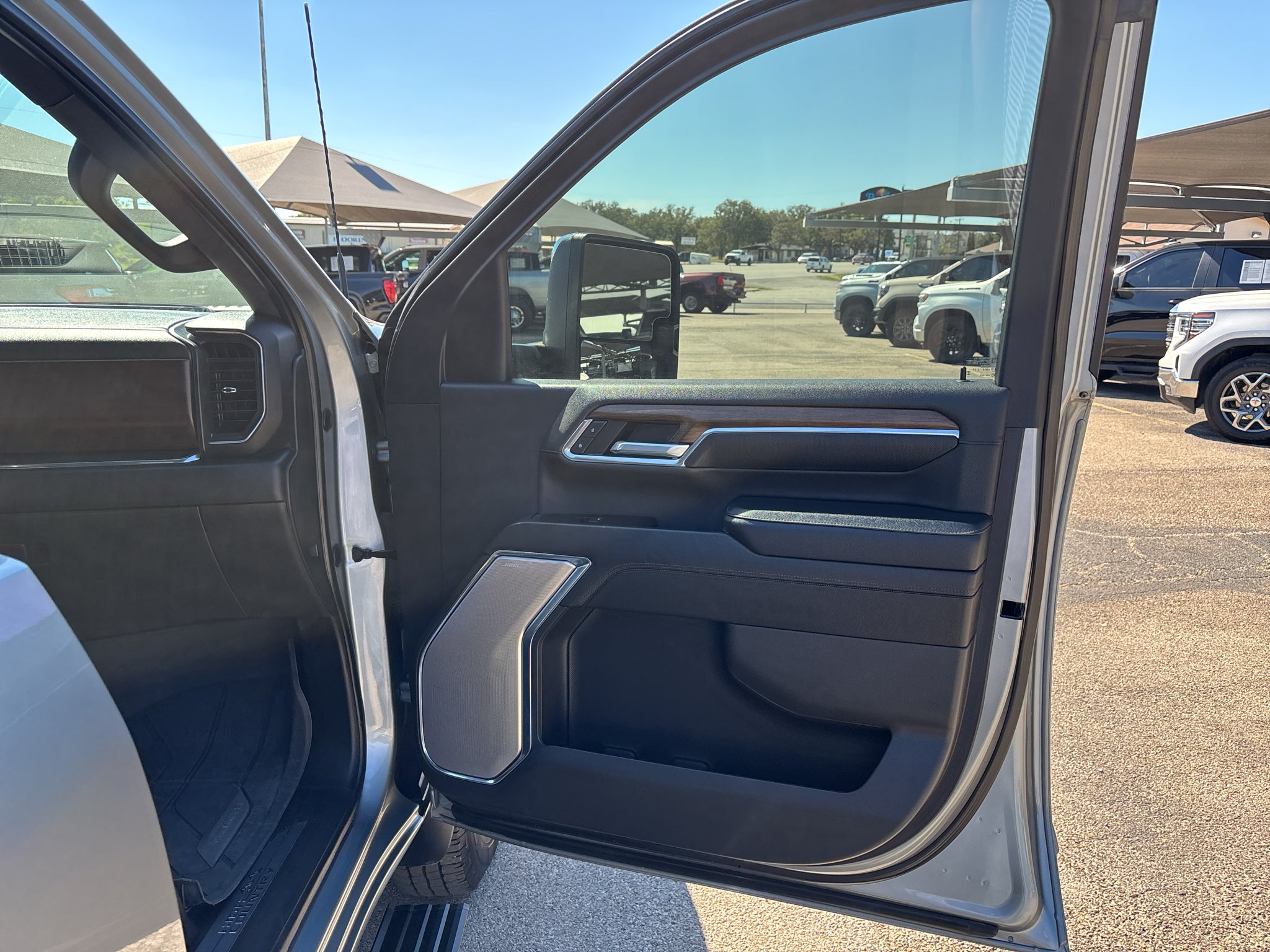 2024 Chevrolet Silverado 3500HD 4WD Crew Cab Long Bed High Country