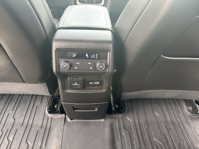 2023 GMC Acadia FWD SLT