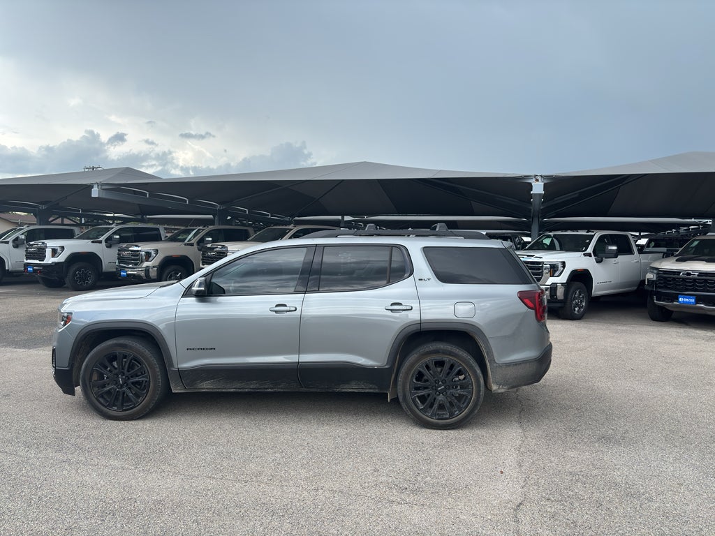 2023 GMC Acadia FWD SLT