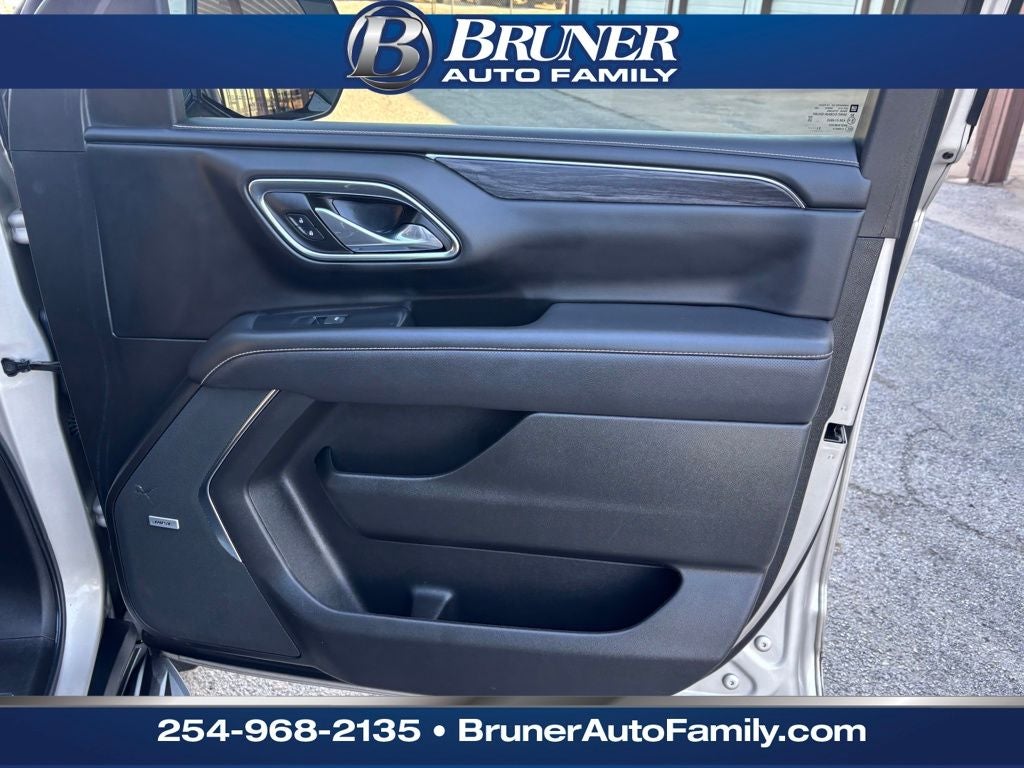 2023 GMC Yukon 4WD SLT