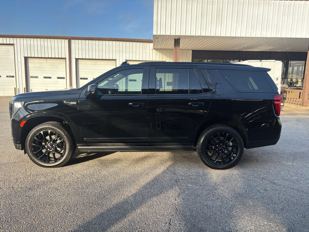 2024 GMC Yukon 4WD Denali