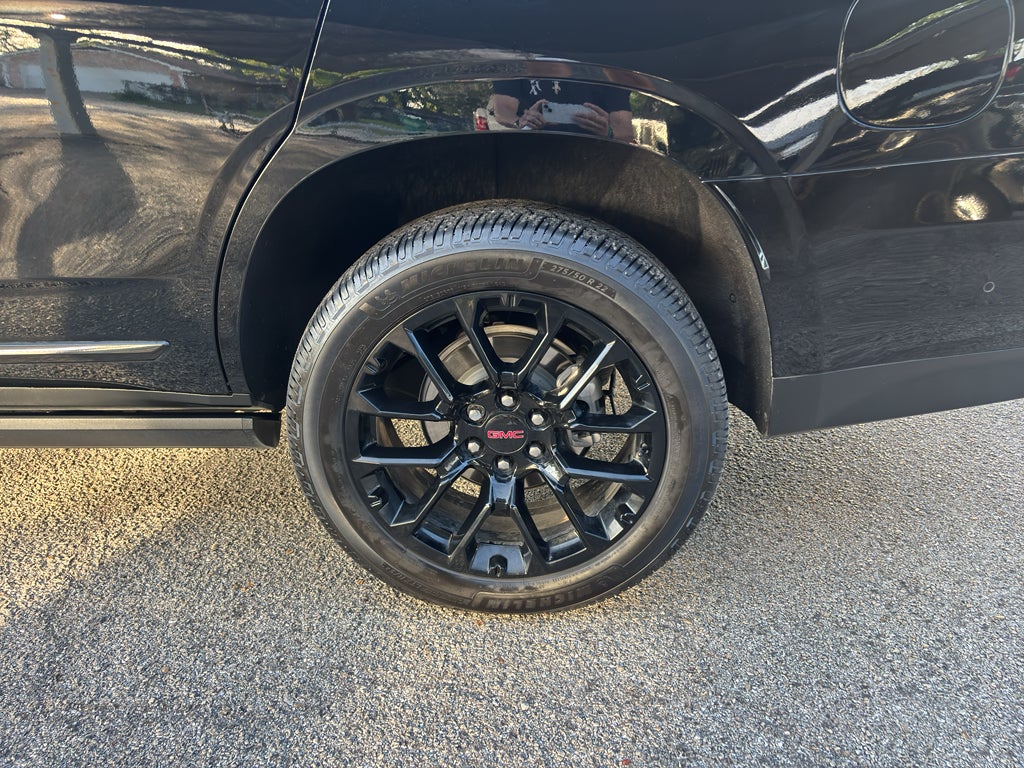 2024 GMC Yukon 4WD Denali