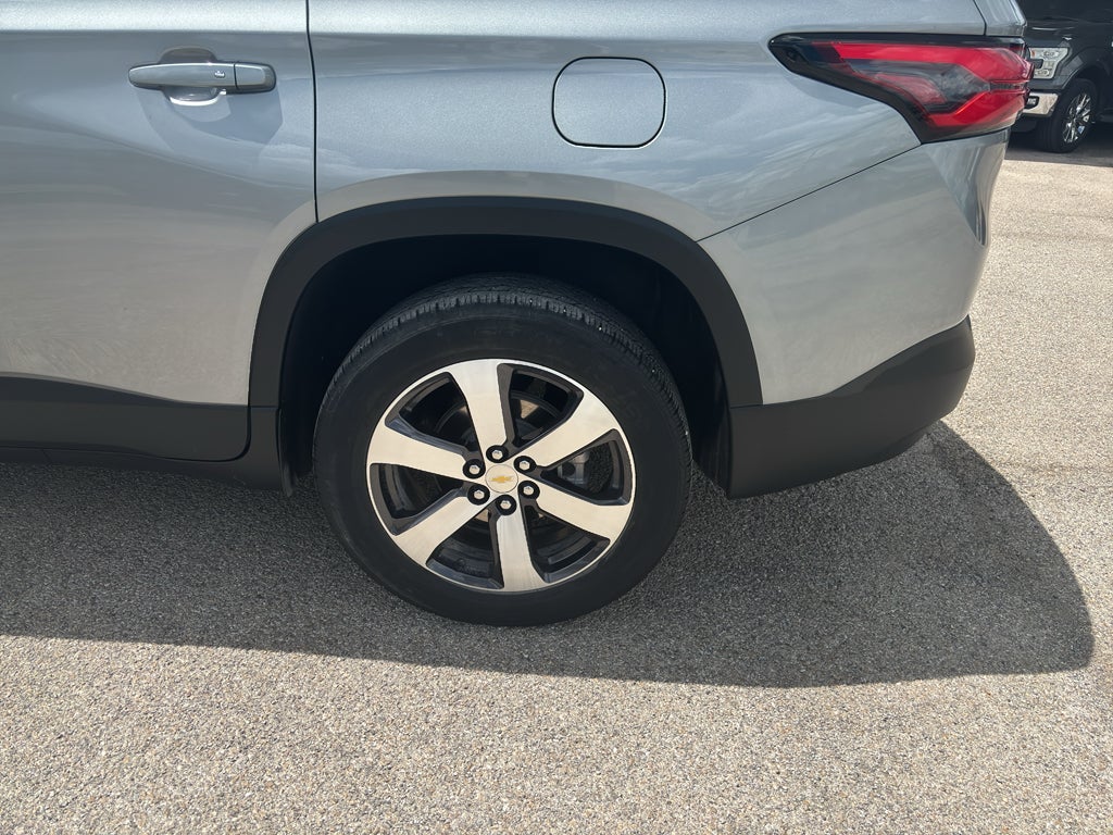 2023 Chevrolet Traverse FWD LT Leather
