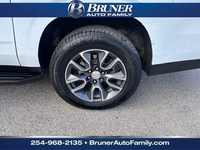 2023 Chevrolet Suburban 4WD LT