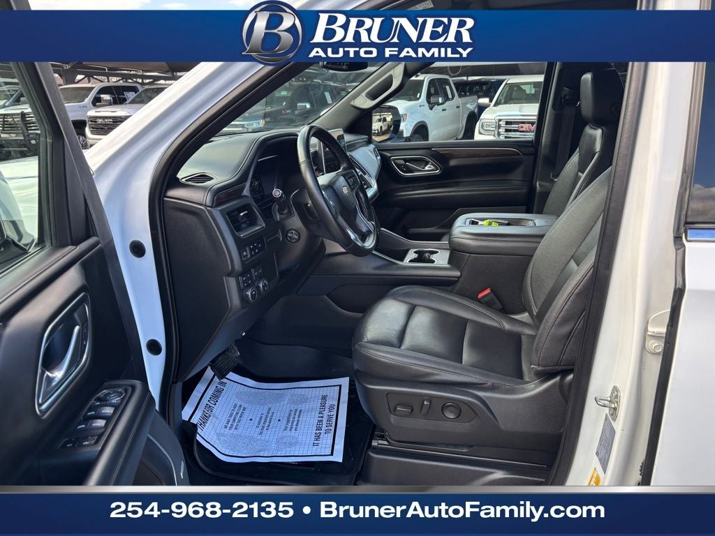 2023 Chevrolet Suburban 4WD LT