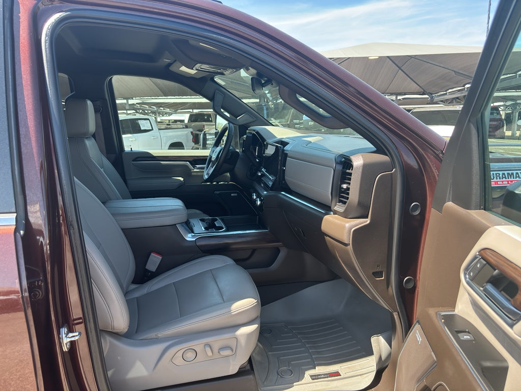 2024 GMC Sierra 3500HD 2WD Crew Cab Long Bed SLT
