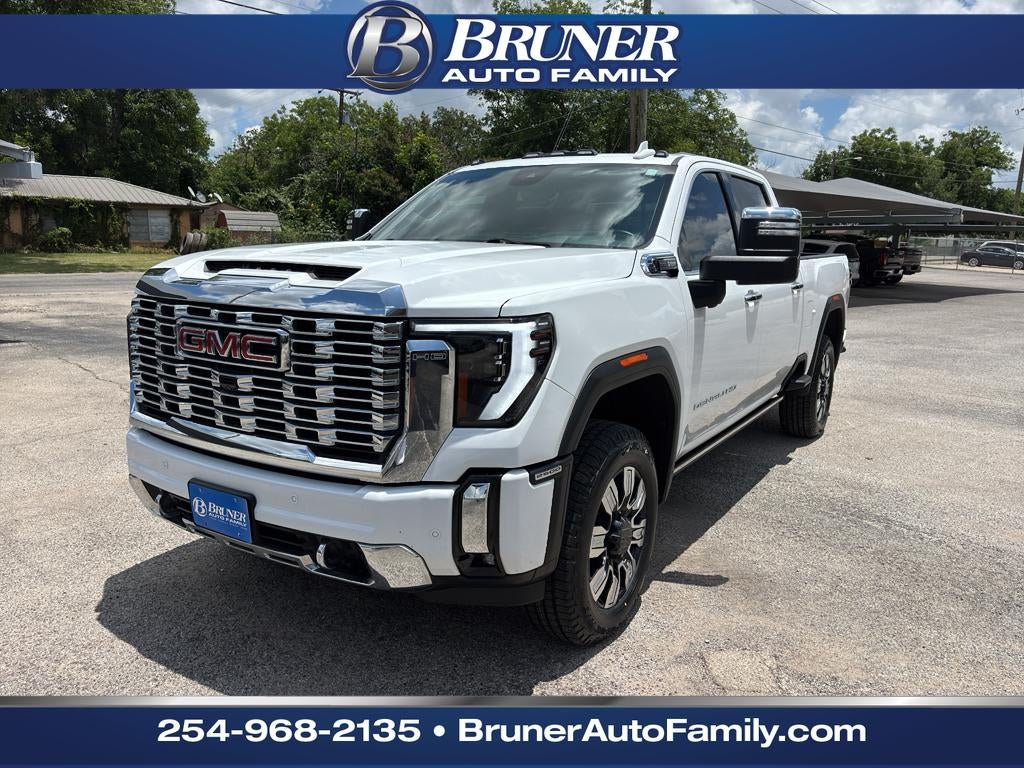 2024 GMC Sierra 2500HD 4WD Crew Cab Standard Bed Denali