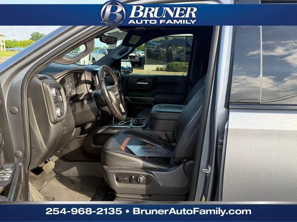 2021 GMC Sierra 1500 4WD Crew Cab Short Box AT4