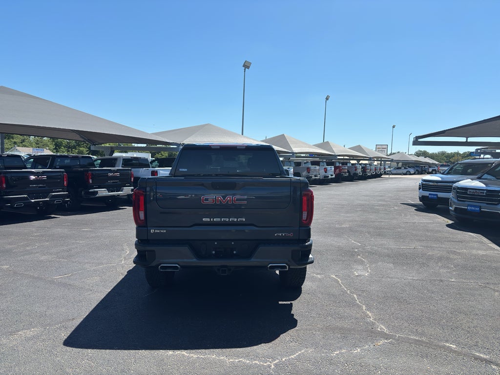 2021 GMC Sierra 1500 4WD Crew Cab Short Box AT4