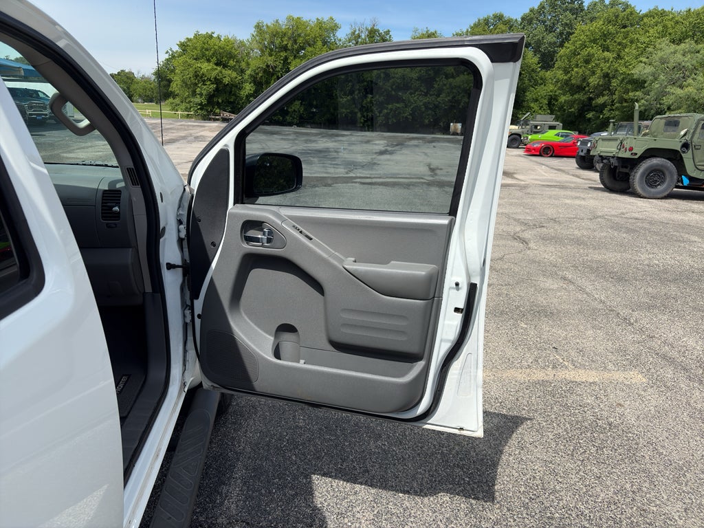 2021 Nissan Frontier SV