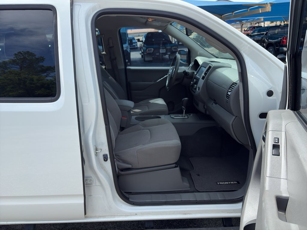 2021 Nissan Frontier SV