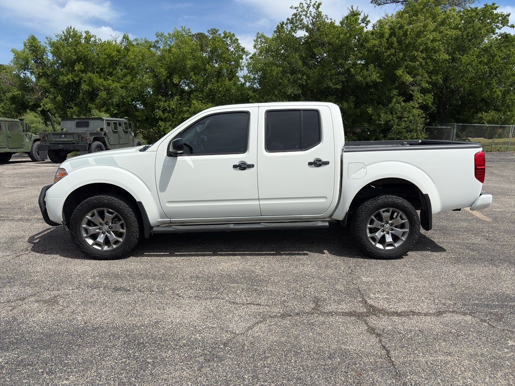 2021 Nissan Frontier SV