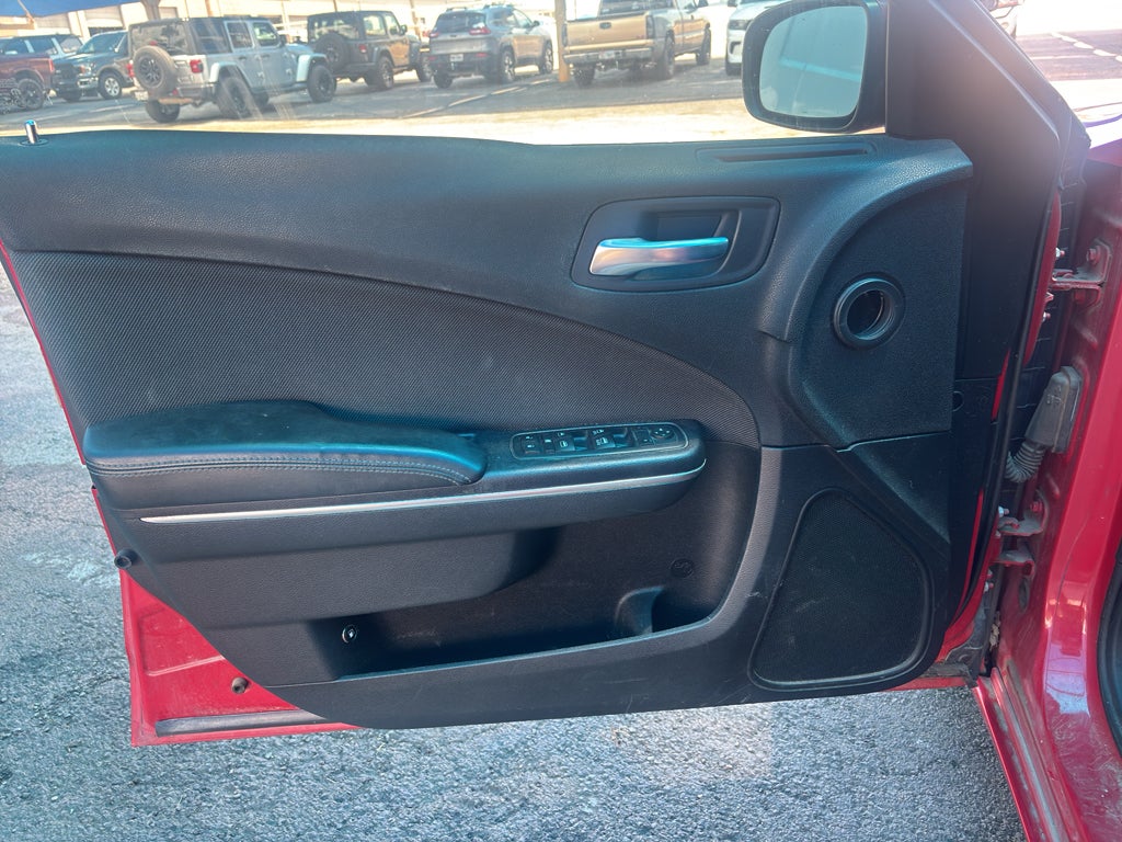 2015 Dodge Charger SE