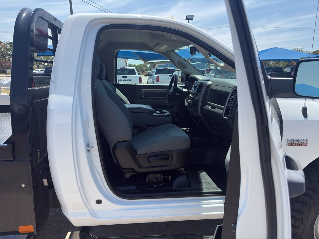 2017 RAM 2500 Tradesman Regular Cab 4x4 8' Box