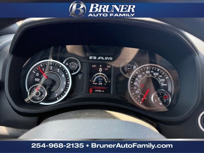 2022 RAM 2500 Tradesman Crew Cab 4x4 6'4' Box