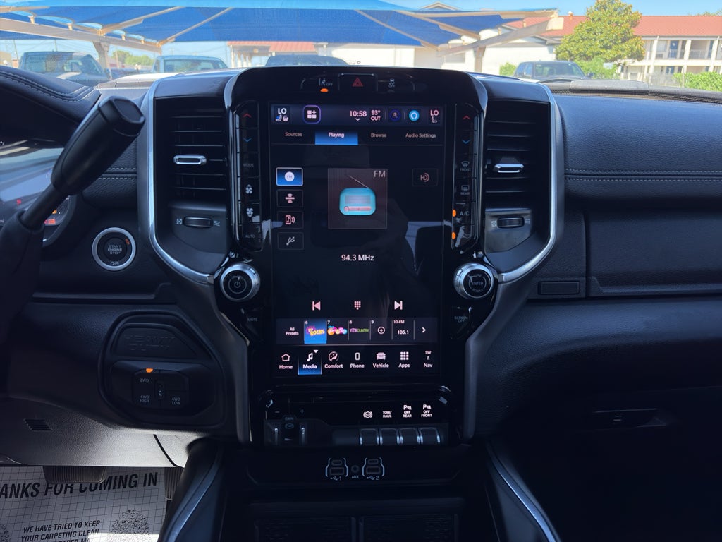 2025 RAM 2500 Laramie Crew Cab 4x4 6'4' Box