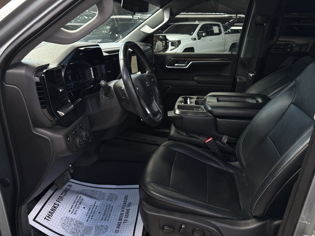 2023 Chevrolet Silverado 1500 4WD Crew Cab Short Bed RST