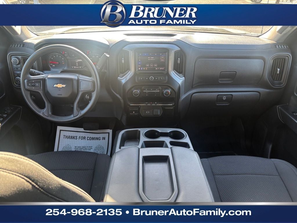 2020 Chevrolet Silverado 1500 4WD Crew Cab Short Bed Custom