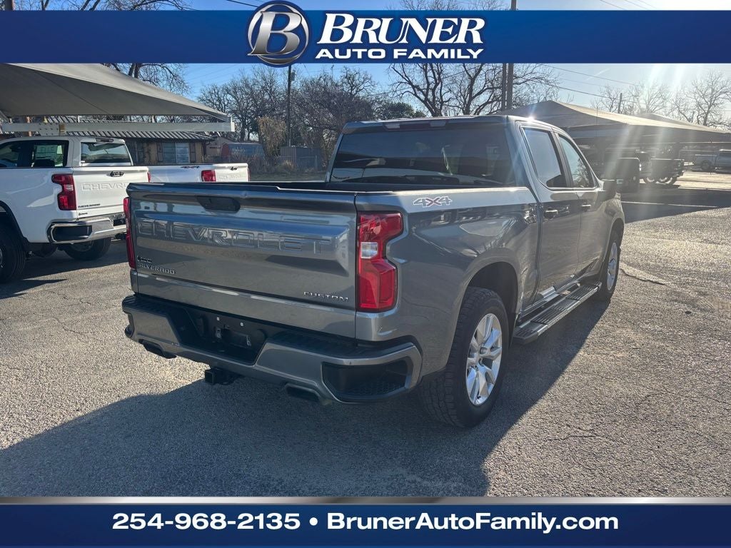 2020 Chevrolet Silverado 1500 4WD Crew Cab Short Bed Custom