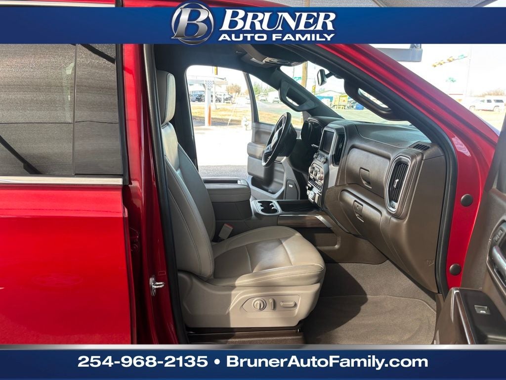 2022 GMC Sierra 1500 Limited 4WD Crew Cab Short Box SLT