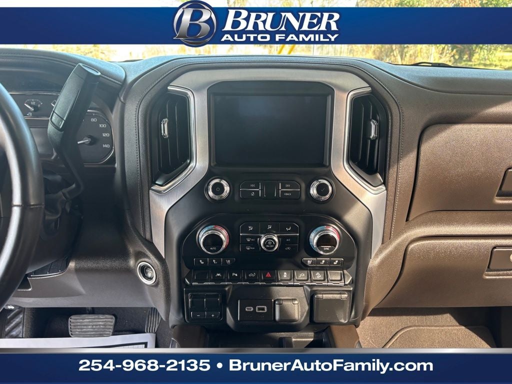 2022 GMC Sierra 1500 Limited 4WD Crew Cab Short Box SLT