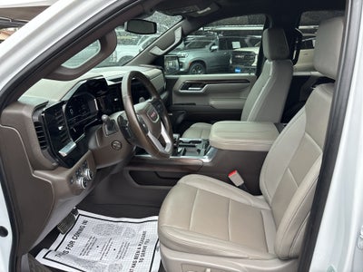 2023 GMC Sierra 1500 4WD Crew Cab Short Box SLT