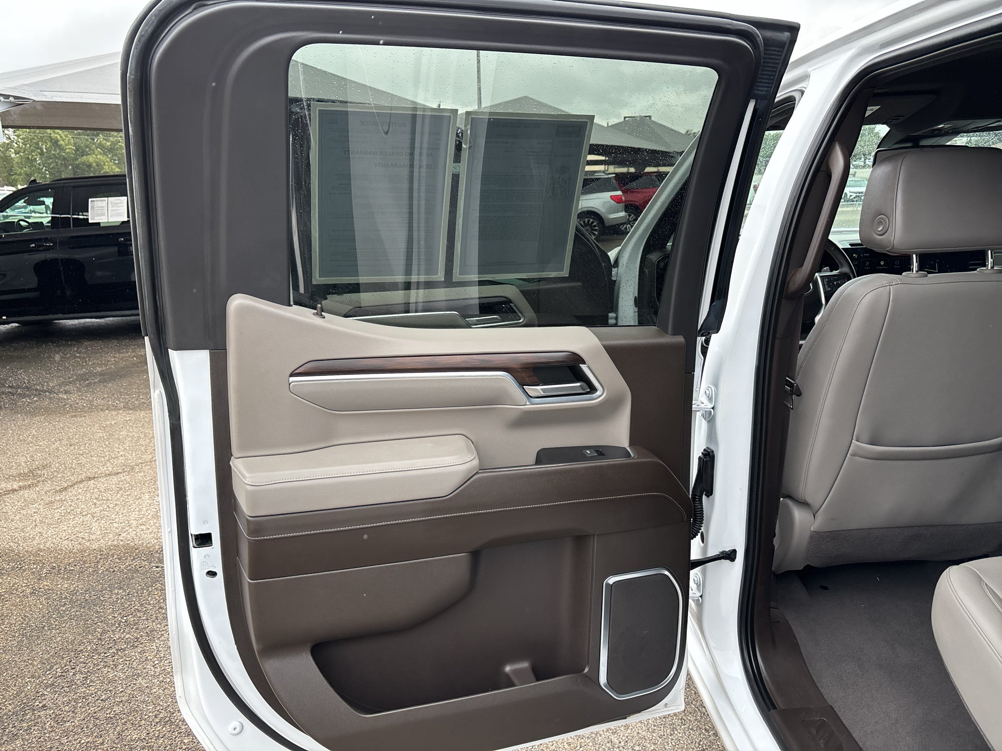 2023 GMC Sierra 1500 4WD Crew Cab Short Box SLT