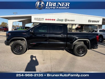 2023 GMC Sierra 1500 4WD Crew Cab Short Box AT4X