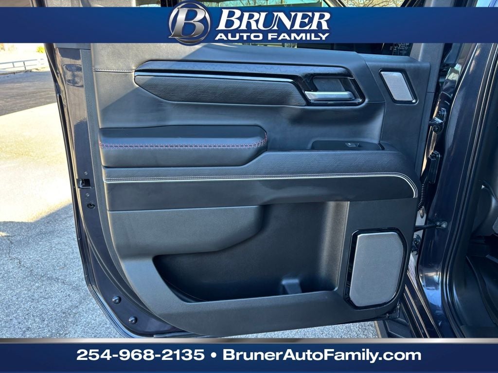 2025 GMC Sierra 1500 4WD Crew Cab Short Box AT4X