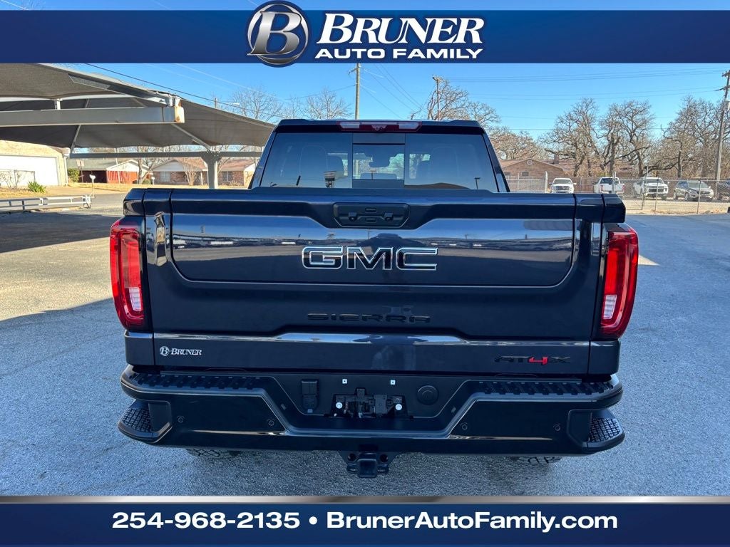 2025 GMC Sierra 1500 4WD Crew Cab Short Box AT4X