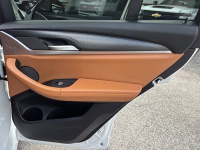 2025 BMW X4 xDrive30i