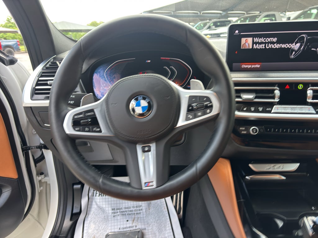 2025 BMW X4 xDrive30i