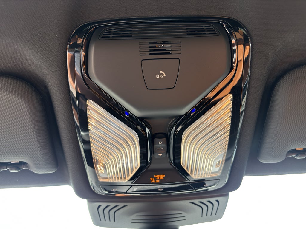 2025 BMW X4 xDrive30i