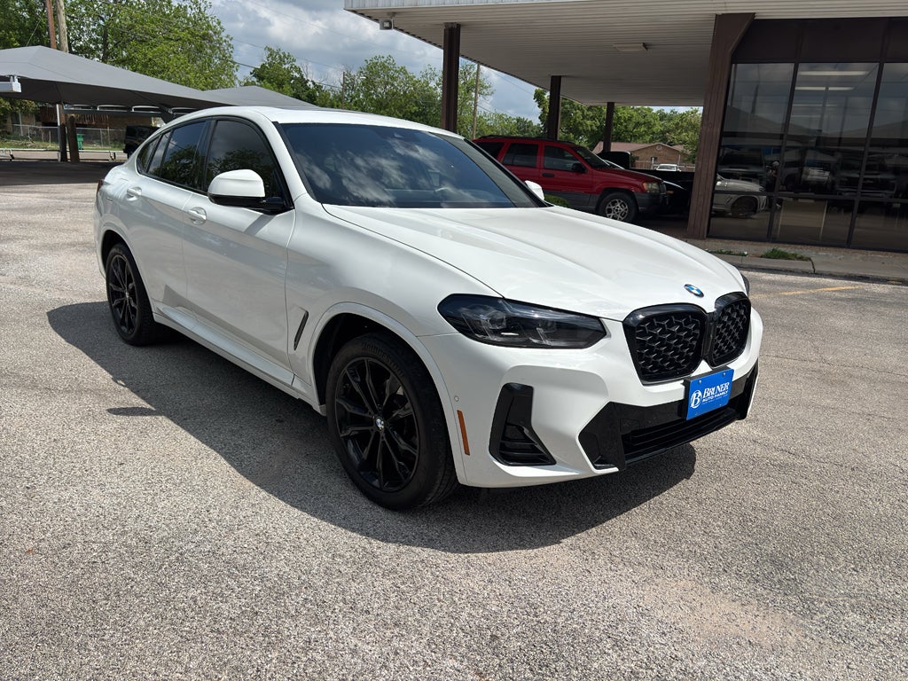 2025 BMW X4 xDrive30i