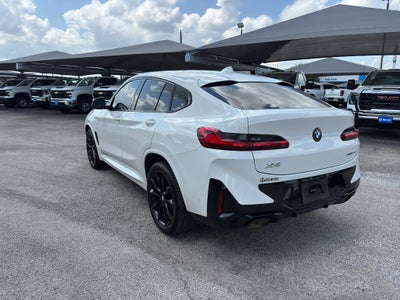 2025 BMW X4 xDrive30i